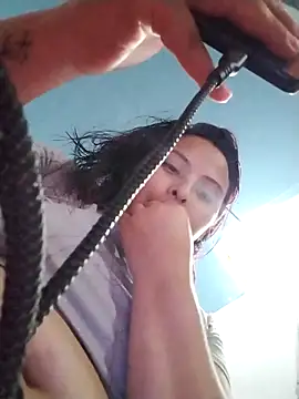 yelezia online show from December 19, 2025, 5:00 am