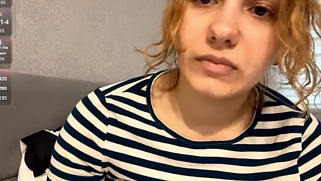 Snapshot of SunPunnyGirl chatting on September 22, 2025, 6:08 am SunPunnyGirl online show from September 22, 2025, 6:08 am