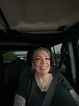 Snapshot of dieseldame1313 chatting on February 14, 2025, 11:53 am dieseldame1313 online show from February 14, 2025, 11:53 am