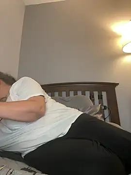 Snapshot of dieseldame1313 chatting on March 12, 2025, 5:57 am dieseldame1313 online show from March 12, 2025, 5:57 am