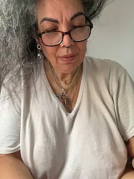 Snapshot of dieseldame1313 chatting on March 5, 2025, 7:17 pm dieseldame1313 online show from March 5, 2025, 7:17 pm