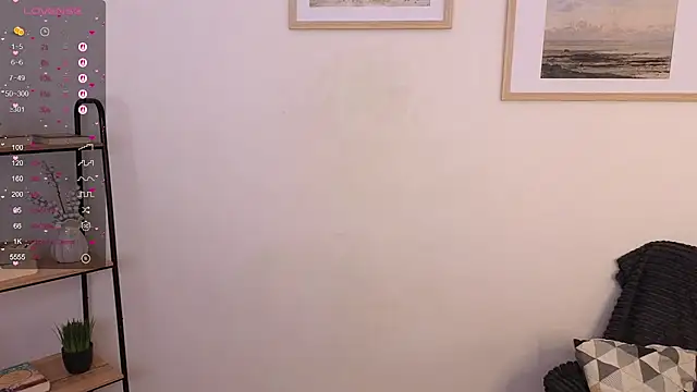 Bonnie Nunez online show from October 6, 2025, 11:27 pm