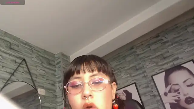 Snapshot of Shizuko_b chatting on September 21, 2025, 3:00 am Shizuko b online show from September 21, 2025, 3:00 am