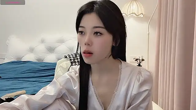 Snapshot of bao-bao- chatting on November 1, 2025, 4:01 pm bao-bao- online show from November 1, 2025, 4:01 pm