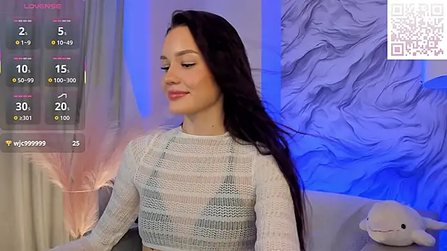 Aria Mila online show from October 15, 2025, 11:18 am