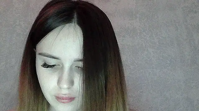 SweetLoraa online show from January 15, 2026, 7:01 am