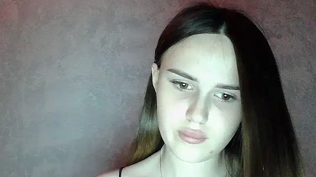 Snapshot of SweetLoraa chatting on June 28, 2026, 7:20 pm SweetLoraa online show from June 28, 2026, 7:20 pm