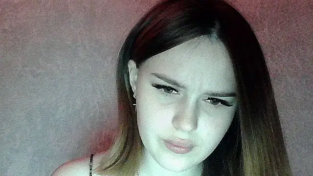 SweetLoraa online show from November 25, 2025, 3:01 pm