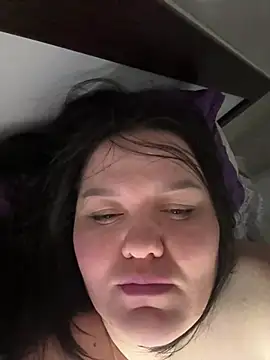 SunnyLeila2101 online show from February 5, 2026, 10:05 pm