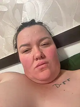 Snapshot of SunnyLeila2101 chatting on October 4, 2025, 6:53 pm SunnyLeila2101 online show from October 4, 2025, 6:53 pm