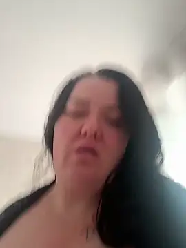 SunnyLeila2101 online show from November 15, 2025, 8:51 am