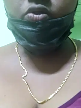 Snapshot of Tamilreethu chatting on October 12, 2025, 9:16 pm Tamilreethu online show from October 12, 2025, 9:16 pm