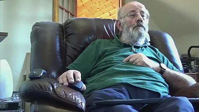 Snapshot of janzer13 chatting on October 19, 2025, 1:03 pm janzer13 online show from October 19, 2025, 1:03 pm