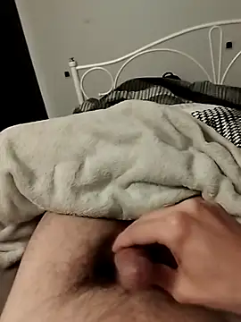 Snapshot of tip_hard_cock chatting on November 2, 2025, 6:02 pm tip hard cock online show from November 2, 2025, 6:02 pm