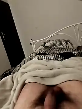 Snapshot of tip_hard_cock chatting on October 27, 2025, 6:31 pm tip hard cock online show from October 27, 2025, 6:31 pm