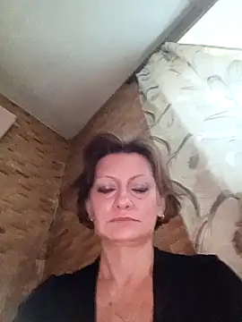 MariannaSky471 online show from September 24, 2025, 4:52 am