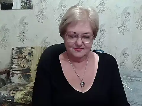 Snapshot of Renata62011 chatting on October 28, 2025, 4:17 pm Renata62011 online show from October 28, 2025, 4:17 pm