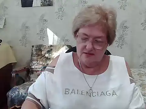 Snapshot of Renata62011 chatting on September 23, 2025, 11:39 am Renata62011 online show from September 23, 2025, 11:39 am