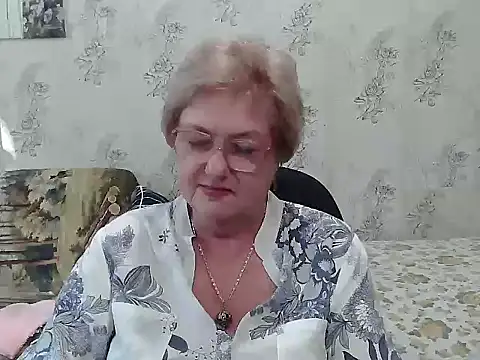 Snapshot of Renata62011 chatting on September 24, 2025, 11:17 am Renata62011 online show from September 24, 2025, 11:17 am