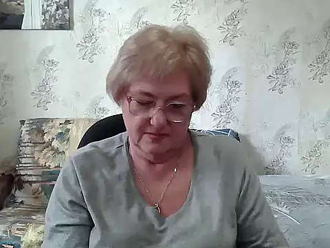 Snapshot of Renata62011 chatting on October 29, 2025, 12:15 pm Renata62011 online show from October 29, 2025, 12:15 pm