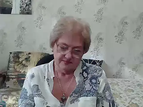 Snapshot of Renata62011 chatting on October 6, 2025, 12:17 pm Renata62011 online show from October 6, 2025, 12:17 pm