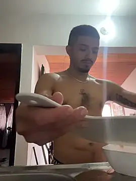 ArturoCardona  online show from December 4, 2025, 12:48 pm