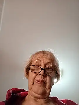 Snapshot of Anatolia5961 chatting on October 8, 2025, 3:13 pm Anatolia5961 online show from October 8, 2025, 3:13 pm