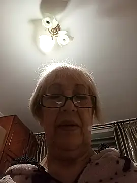 Snapshot of Anatolia5961 chatting on September 30, 2025, 2:50 am Anatolia5961 online show from September 30, 2025, 2:50 am