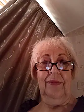 Snapshot of Anatolia5961 chatting on September 21, 2025, 4:28 am Anatolia5961 online show from September 21, 2025, 4:28 am