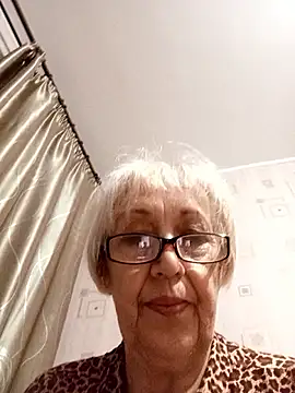 Snapshot of Anatolia5961 chatting on September 20, 2025, 4:12 pm Anatolia5961 online show from September 20, 2025, 4:12 pm