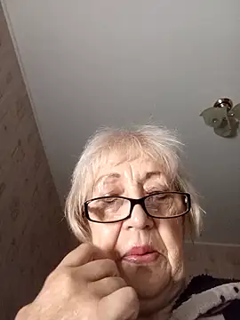 Snapshot of Anatolia5961 chatting on October 6, 2025, 3:29 am Anatolia5961 online show from October 6, 2025, 3:29 am