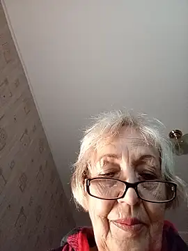 Snapshot of Anatolia5961 chatting on October 2, 2025, 2:42 pm Anatolia5961 online show from October 2, 2025, 2:42 pm