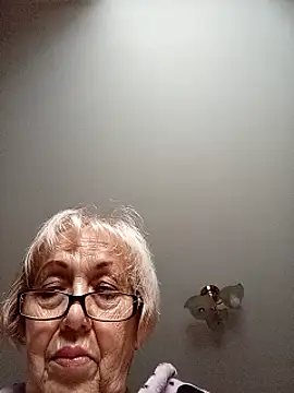 Snapshot of Anatolia5961 chatting on October 11, 2025, 6:03 am Anatolia5961 online show from October 11, 2025, 6:03 am