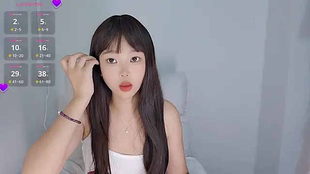 Snapshot of 9aunatiis chatting on September 11, 2025, 6:19 pm 9aunatiis online show from September 11, 2025, 6:19 pm