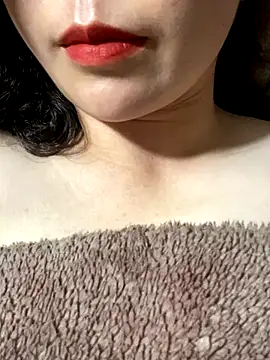 Snapshot of Linda288 chatting on October 2, 2025, 5:05 pm Linda288 online show from October 2, 2025, 5:05 pm