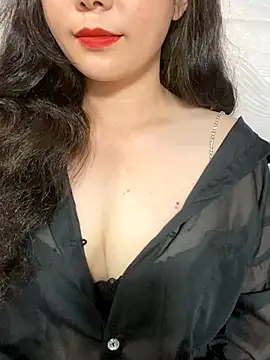 Snapshot of Linda288 chatting on September 26, 2025, 1:18 pm Linda288 online show from September 26, 2025, 1:18 pm