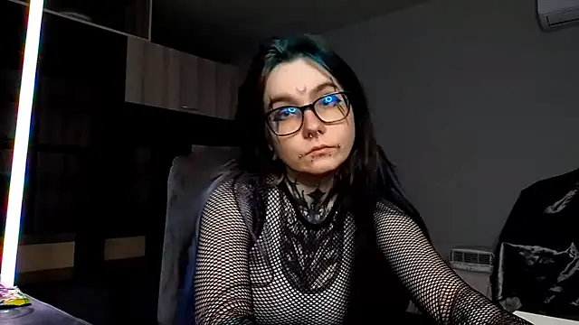 HighelikeGirl online show from October 19, 2025, 11:02 am