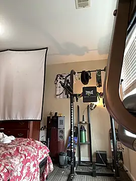 KeYBuMp323 online show from February 18, 2026, 5:31 pm