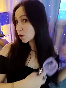  San Sara  online show from December 17, 2025, 7:24 am