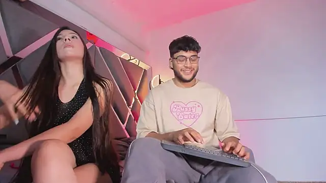 MikeandLucy online show from October 1, 2025, 11:36 am