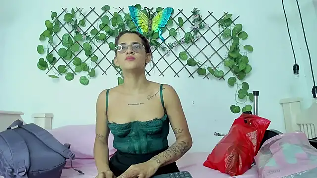 cris dulce online show from April 18, 2026, 8:31 pm