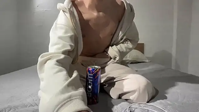 Snapshot of holydirt_luxeno1 chatting on February 23, 2026, 7:36 pm holydirt luxeno1 online show from February 23, 2026, 7:36 pm