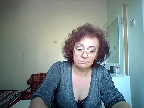 Snapshot of Julia54391 chatting on September 24, 2025, 8:10 am Julia54391 online show from September 24, 2025, 8:10 am