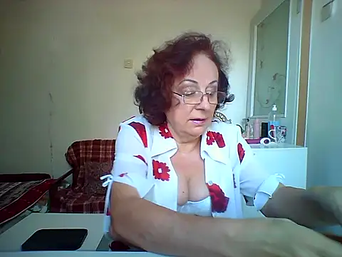 Snapshot of Julia54391 chatting on September 20, 2025, 8:30 am Julia54391 online show from September 20, 2025, 8:30 am