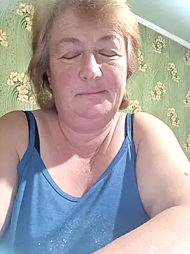 Snapshot of NikaLove49011 chatting on October 28, 2025, 6:18 pm NikaLove49011 online show from October 28, 2025, 6:18 pm