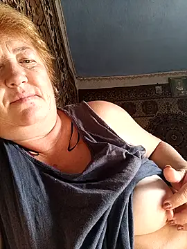 Snapshot of NikaLove49011 chatting on September 20, 2025, 7:13 am NikaLove49011 online show from September 20, 2025, 7:13 am