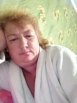 Snapshot of NikaLove49011 chatting on October 19, 2025, 8:22 pm NikaLove49011 online show from October 19, 2025, 8:22 pm