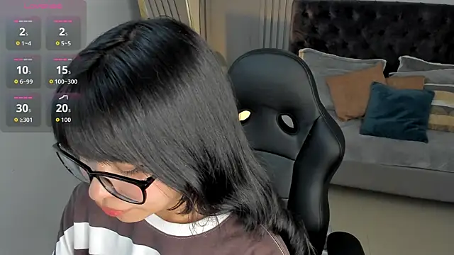 Snapshot of kur_purp chatting on October 4, 2025, 9:38 pm kur purp online show from October 4, 2025, 9:38 pm