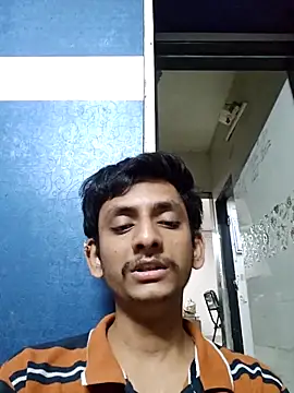 yung cplz online show from September 20, 2025, 4:34 pm