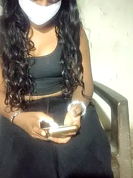 POOJA999 online show from November 18, 2025, 6:55 pm